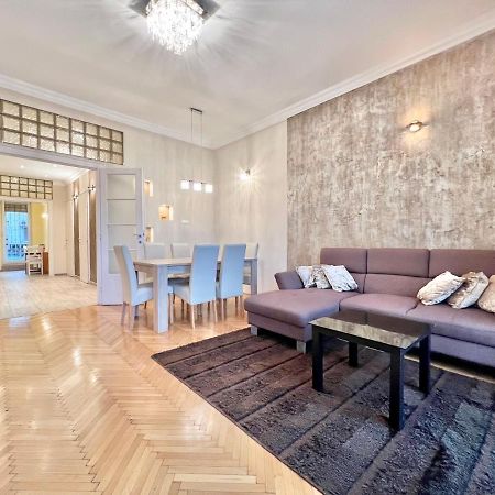 Exclusive Colourful Flat In The City Budapest Exterior foto